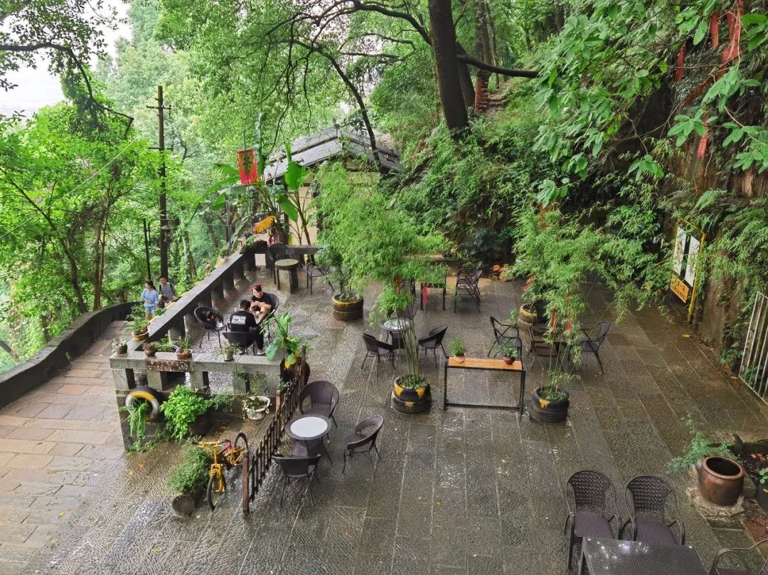 重庆一日旅游攻略-攻略重庆旅游的路线(图5) 重庆一日旅游攻略_攻略重庆旅游的路线_攻略重庆旅游景点路线