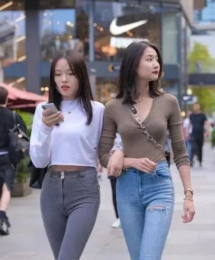 凉鞋高跟时尚图片男_时尚高跟凉鞋图片_凉鞋高跟鞋2019新款百搭