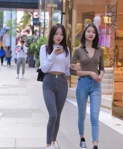 凉鞋高跟时尚图片男_凉鞋高跟鞋2019新款百搭_时尚高跟凉鞋图片