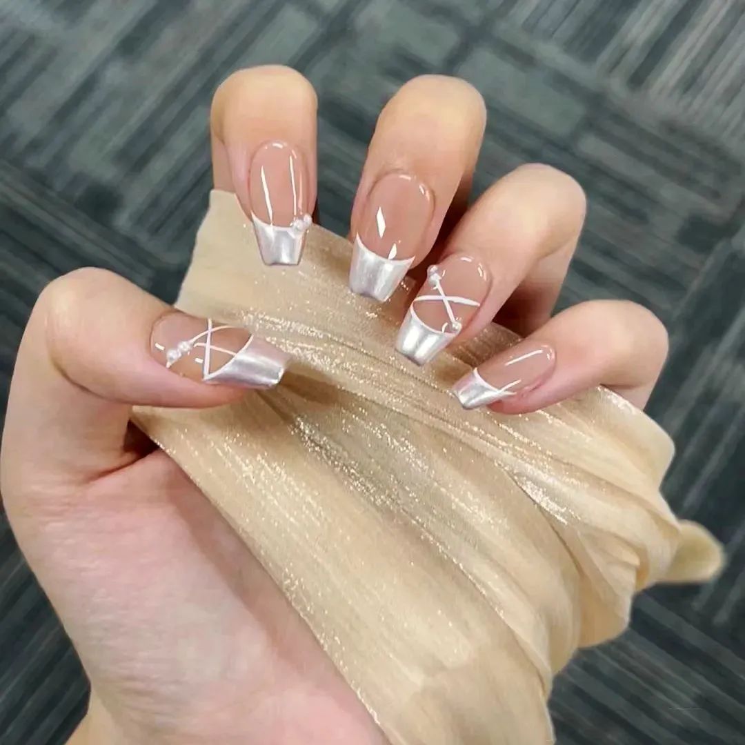 时尚一点的美甲店名字_美甲时尚名字店点名怎么取_美甲店名字推荐