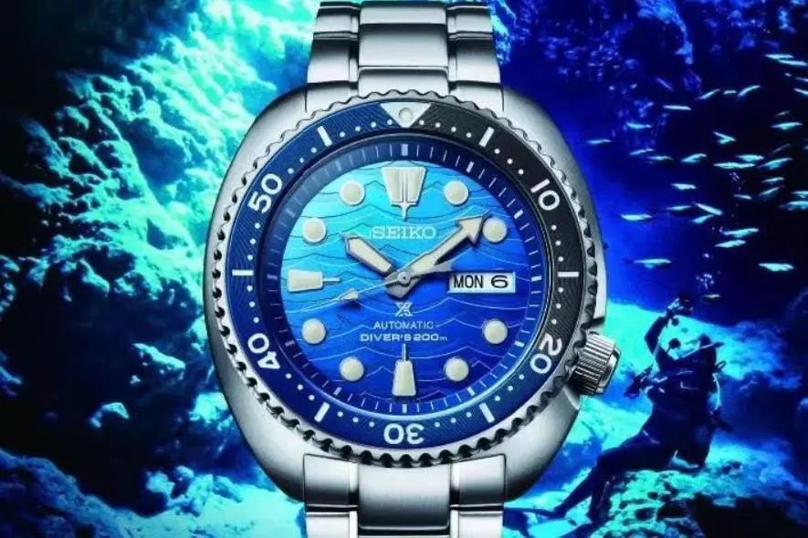 深圳背包厂家_深圳时尚背包生产定制_国内做背包定制