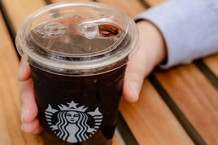 国内做背包定制_深圳时尚背包生产定制_深圳背包厂家