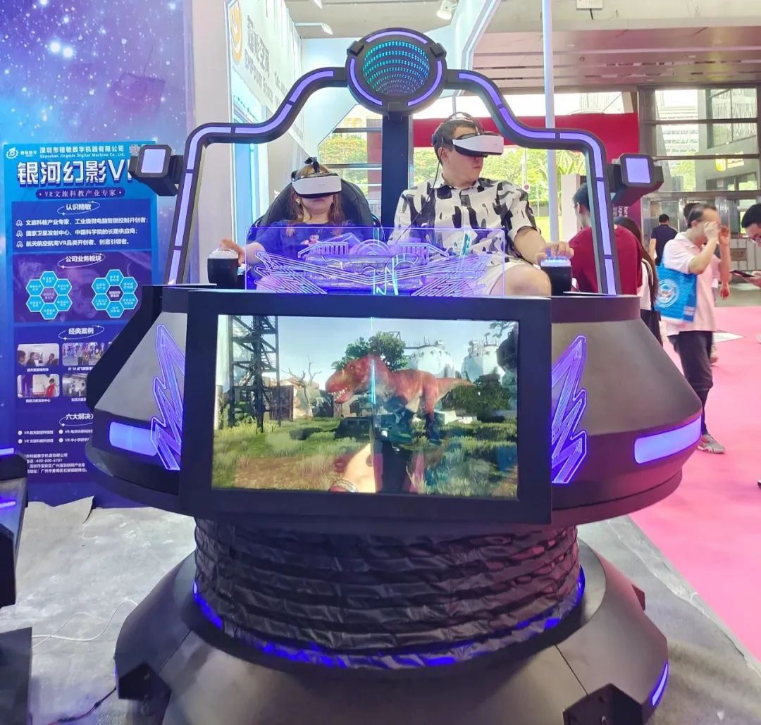 深圳时尚背包生产定制_深圳背包厂家_国内做背包定制