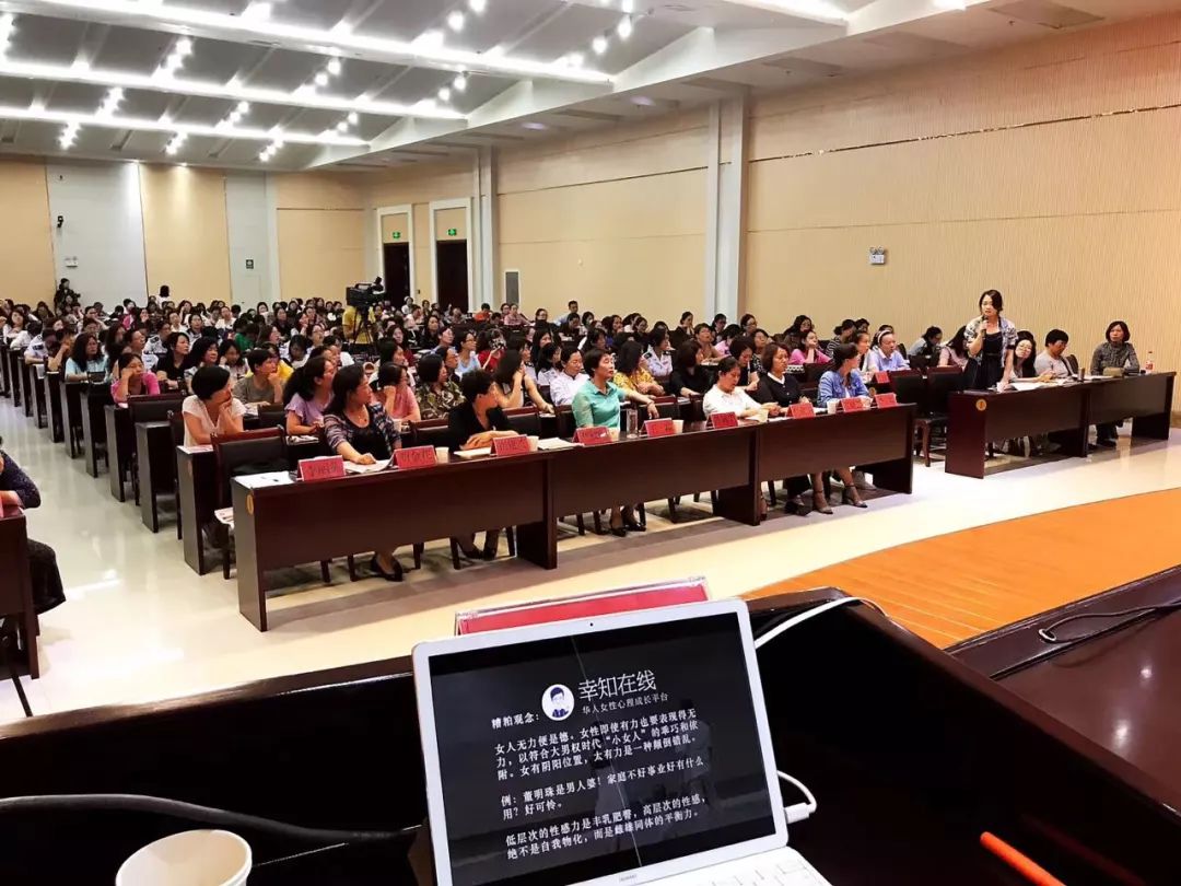 厦门卫视魅力时尚汇_厦门汇购_厦门汇丽医疗美容