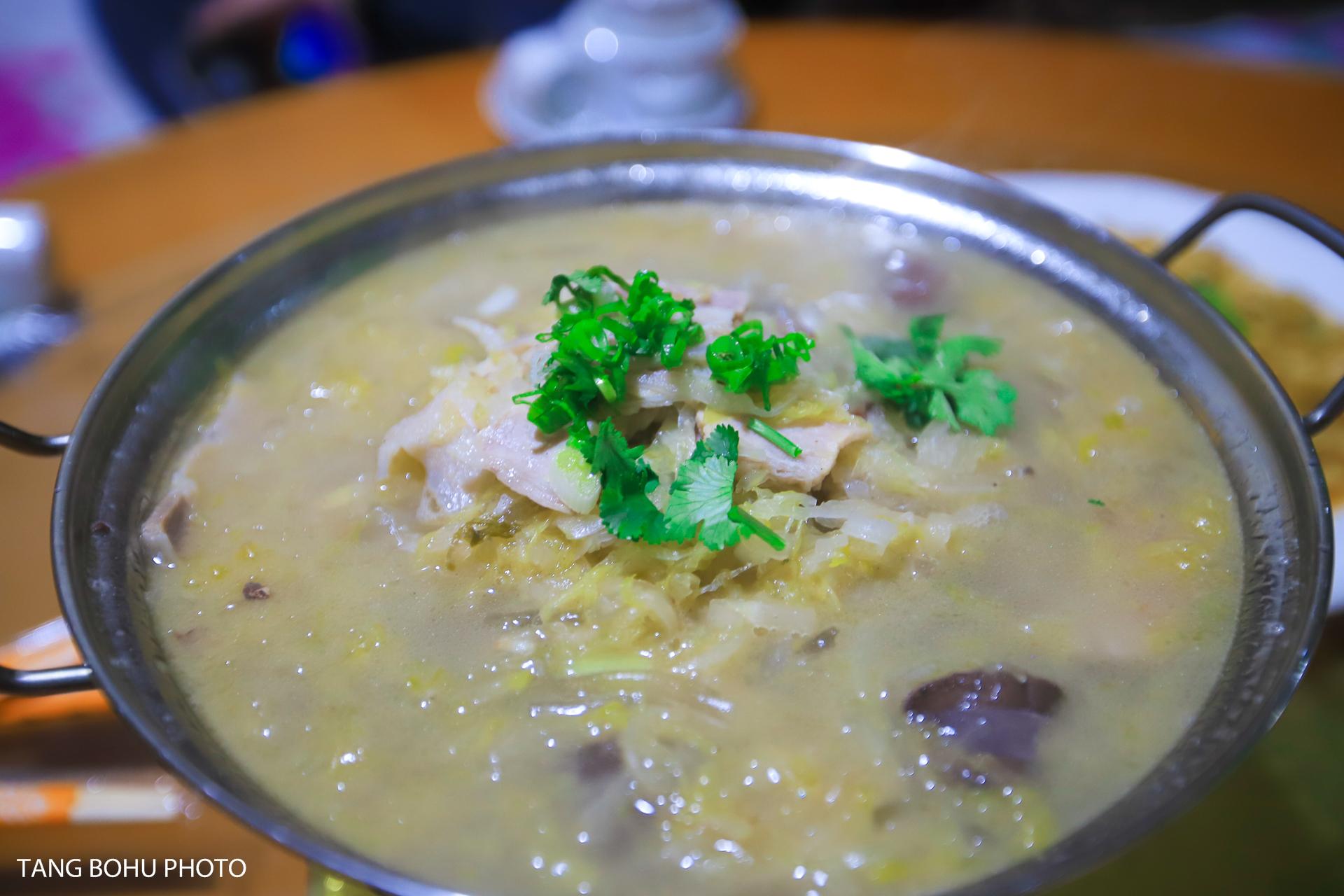 长白山旅游攻略_长白山攻略旅游路线_长白山旅游攻略必去景点