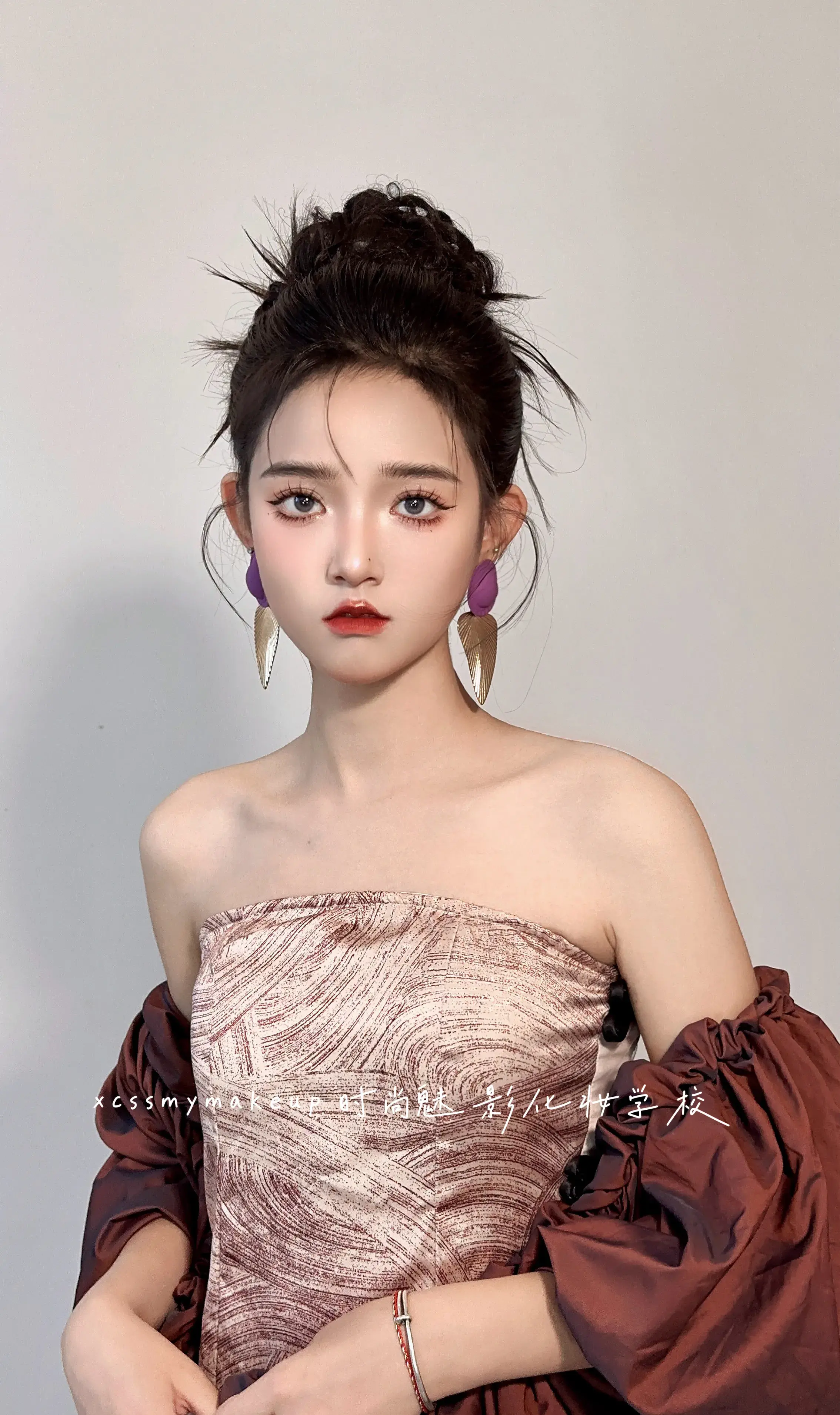 洛阳时尚魅影化妆学校地址_洛阳魅影化妆学校_洛阳时尚魅影职业培训学校