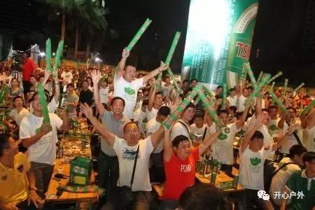 青岛栈桥旅游攻略-青岛旅游攻略必去景点栈桥(图25) 青岛栈桥旅游攻略_青岛旅游攻略必去景点栈桥_青岛攻略旅游栈桥图片