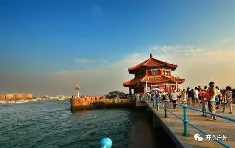 青岛栈桥旅游攻略-青岛旅游攻略必去景点栈桥(图35) 青岛攻略旅游栈桥图片_青岛栈桥旅游攻略_青岛旅游攻略必去景点栈桥