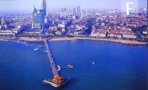 青岛栈桥旅游攻略_青岛攻略旅游栈桥路线_青岛旅游攻略必去景点栈桥