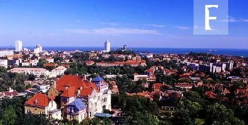 青岛栈桥旅游攻略_青岛攻略旅游栈桥路线_青岛旅游攻略必去景点栈桥