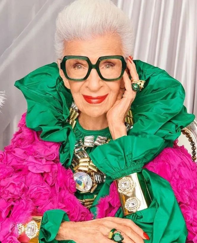 全球最时尚老奶奶_最时尚老奶奶_快手时尚奶奶