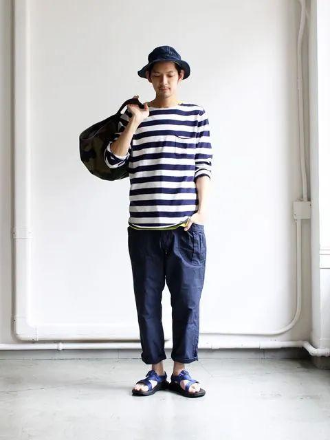 男士时尚t恤_高档时尚女士t恤_男士时尚t恤和短袖衬衫