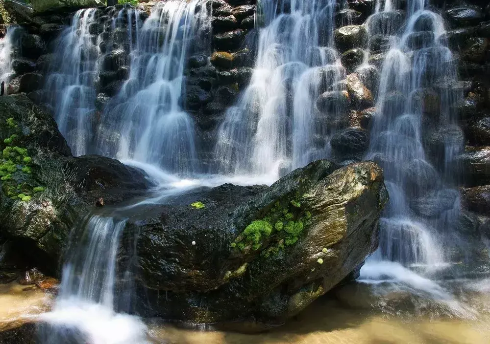 武当山旅游攻略三日_武当山三天旅游攻略_武当山三日游大约多少钱