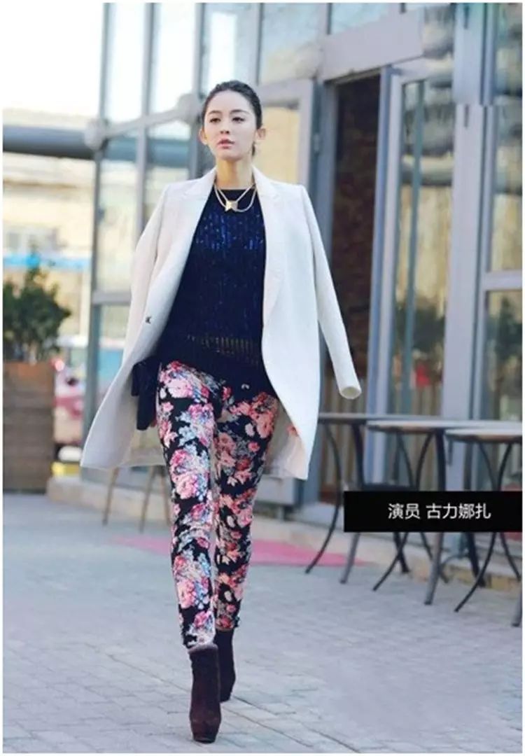 依娜时尚呢子外套-呢子外套是毛呢外套吗(图11) 依娜时尚呢子外套_呢子外套是毛呢外套吗_春秋短款修身呢子外套