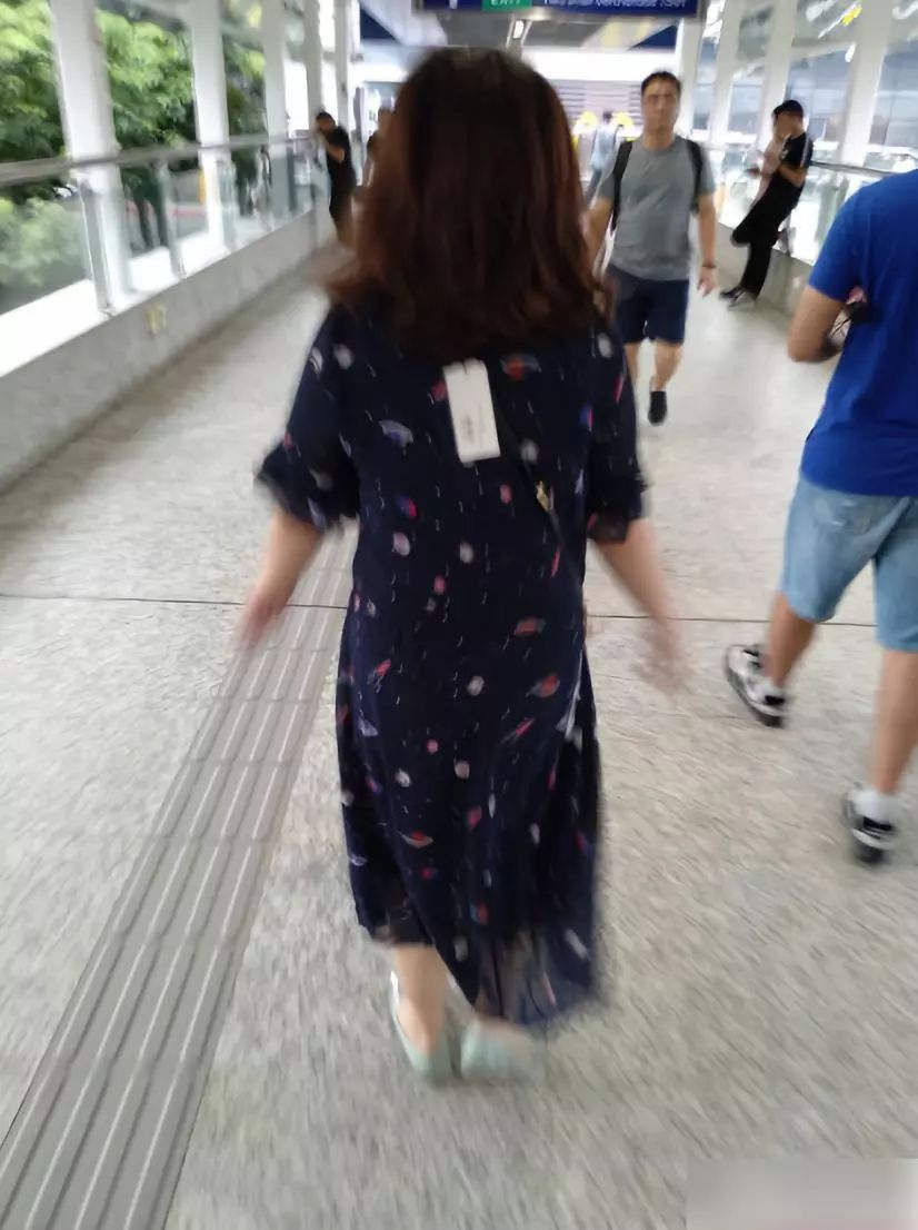 时尚搭配-中式马甲搭配时尚(图21) 中式马甲搭配时尚_搭配时尚话术_时尚搭配