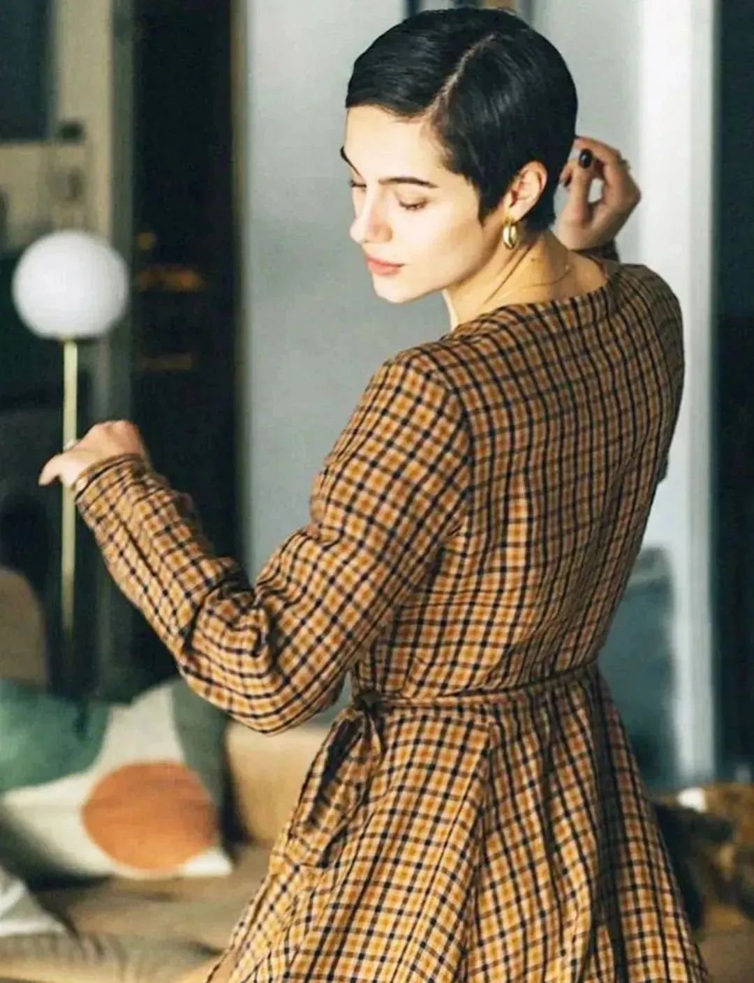 时尚女人帮图片-时尚穿搭图片女高清(图14) 时尚女人帮图片_时尚穿搭图片女高清_时尚图片女大全唯美头像