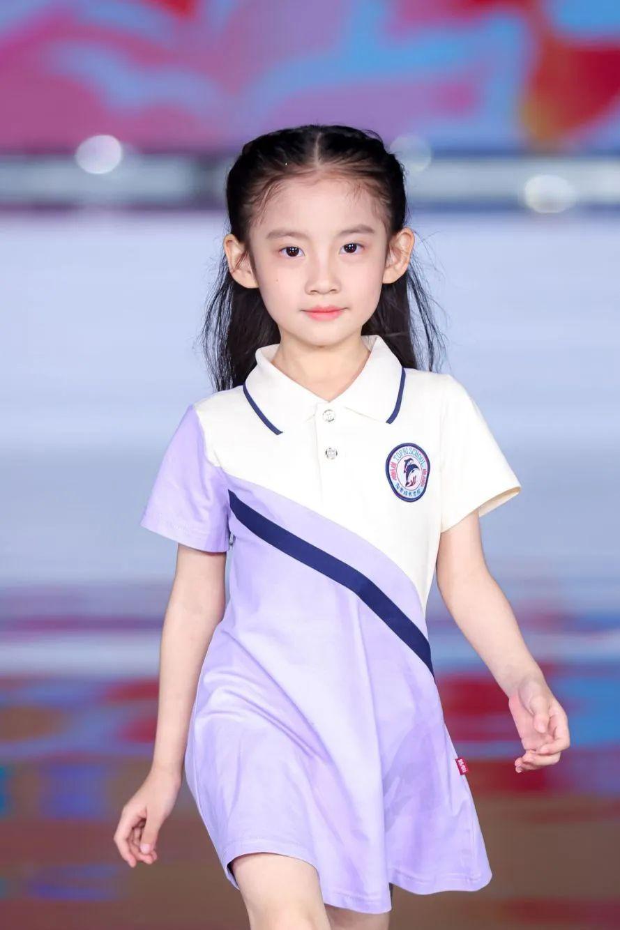 儿童时尚服装秀-幼儿时装秀服装(图9) 幼儿时装秀服装_时装秀幼儿_儿童时尚服装秀