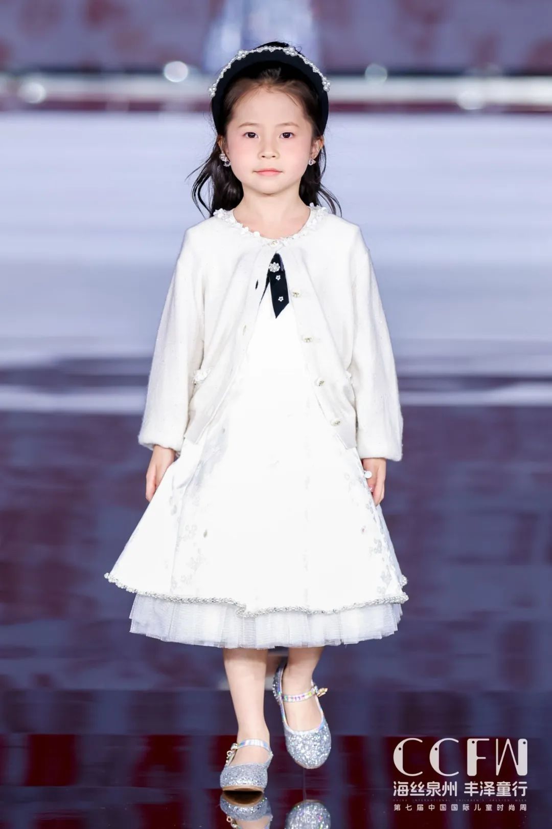 儿童时尚服装秀-幼儿时装秀服装(图11) 儿童时尚服装秀_幼儿时装秀服装_小孩时装秀衣服