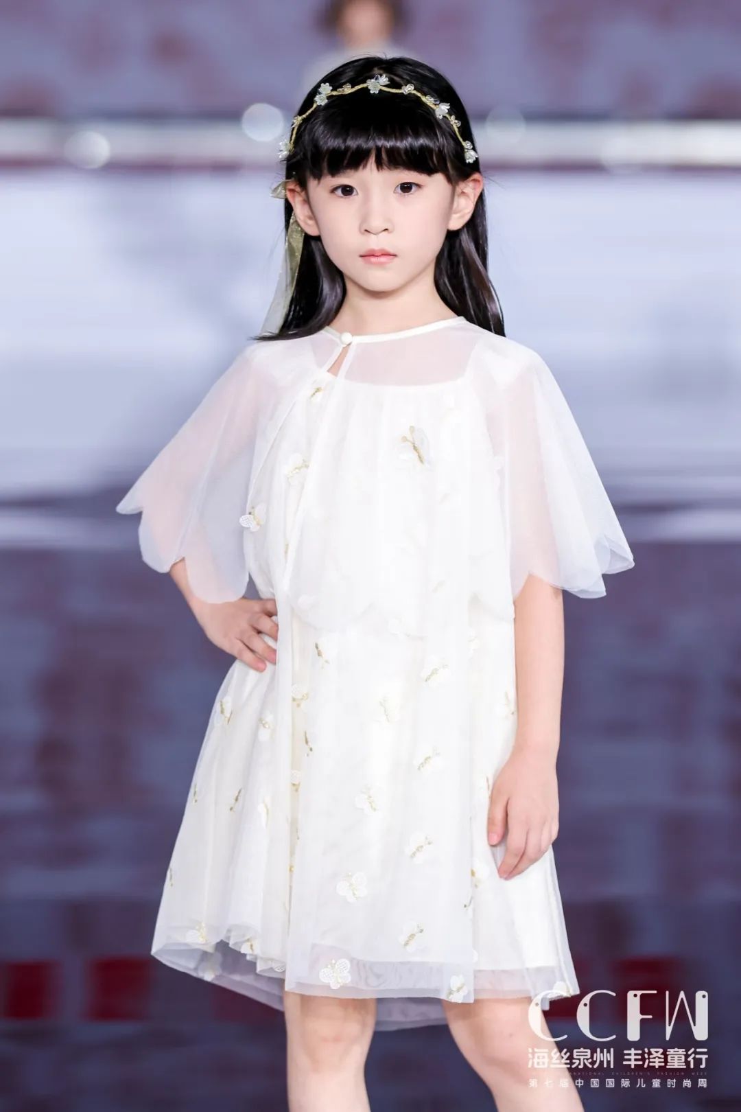 儿童时尚服装秀-幼儿时装秀服装(图5) 小孩时装秀衣服_儿童时尚服装秀_幼儿时装秀服装
