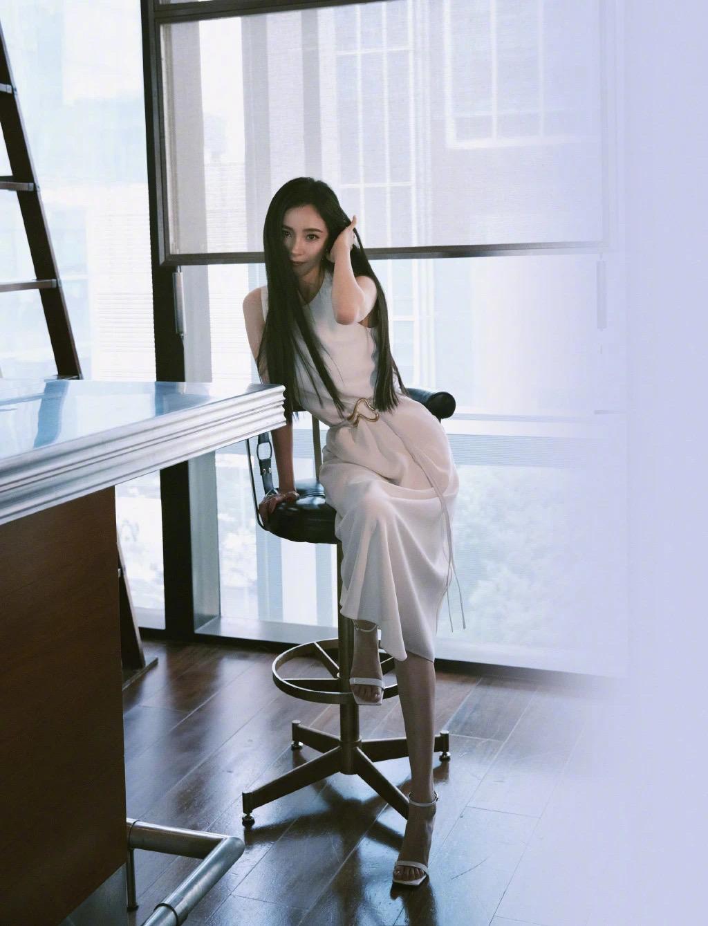 时尚孕妇裙-孕妇裙装(图15) 孕妇裙装_孕妇裙夏季外出时尚_时尚孕妇裙