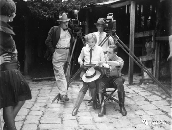 时尚女士马裤-女士时尚马裤图片(图17) 女款马裤_时尚女士马裤_女士时尚马裤图片