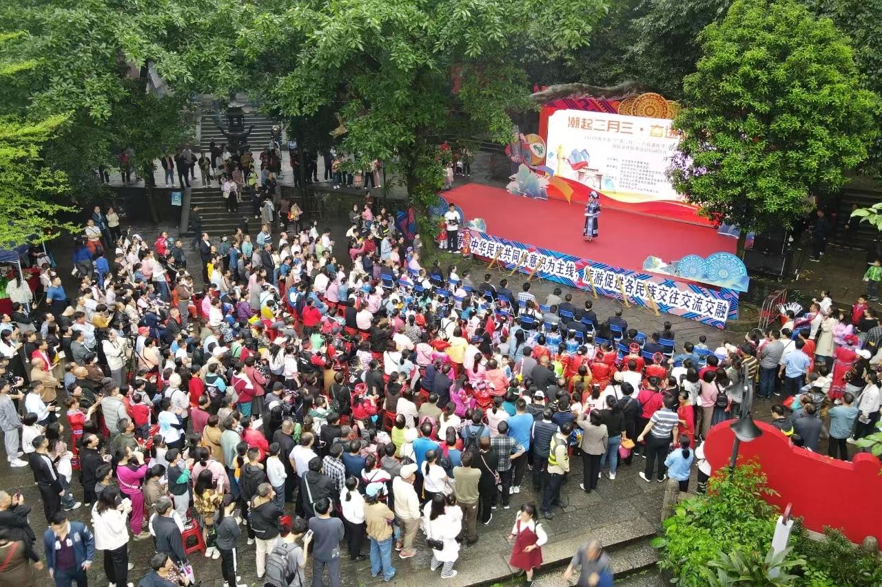 广西桂平市西山风景区门票_广西桂平西山风景区门票多少钱_广西桂平西山旅游攻略