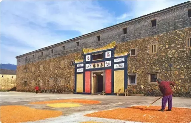 梅州雁鸣湖旅游度假村官方网站_梅州雁鸣湖旅游攻略_梅州雁鸣湖景区图片