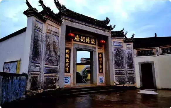 梅州雁鸣湖旅游度假村官方网站_梅州雁鸣湖旅游攻略_梅州雁鸣湖景区图片