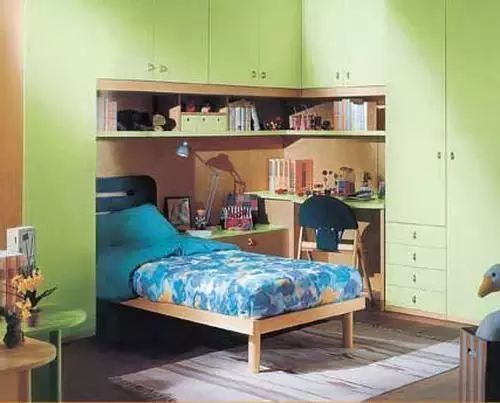 简约卧室装修风格效果图片大全_卧室壁纸装修效果图简约时尚_简约卧室壁纸装饰墙图片