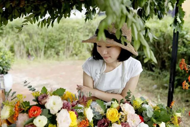 干花时尚花艺图片_干花时尚花艺怎么样_时尚花艺：干花