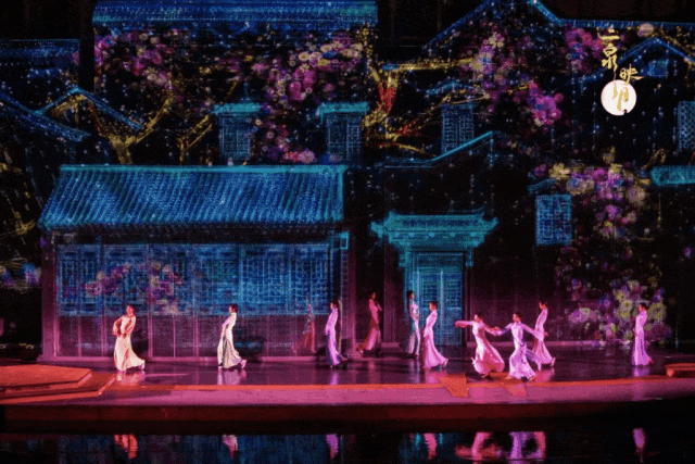 2012白色时尚音乐节_白色时尚音乐节_白色时装秀