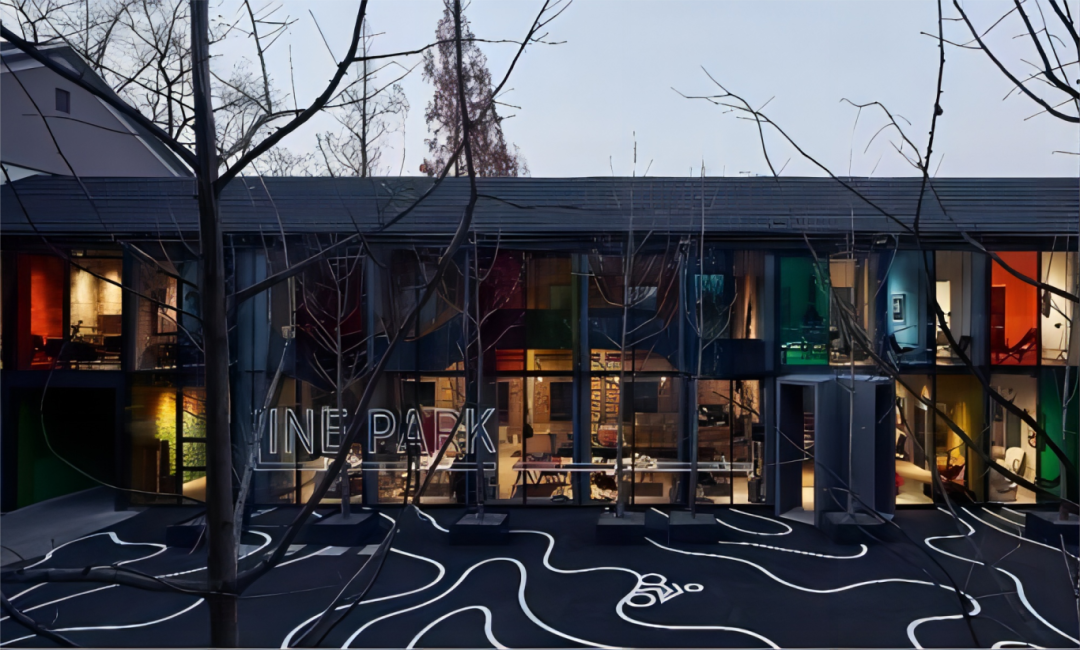 白色时尚音乐节_2012白色时尚音乐节_白色时装秀