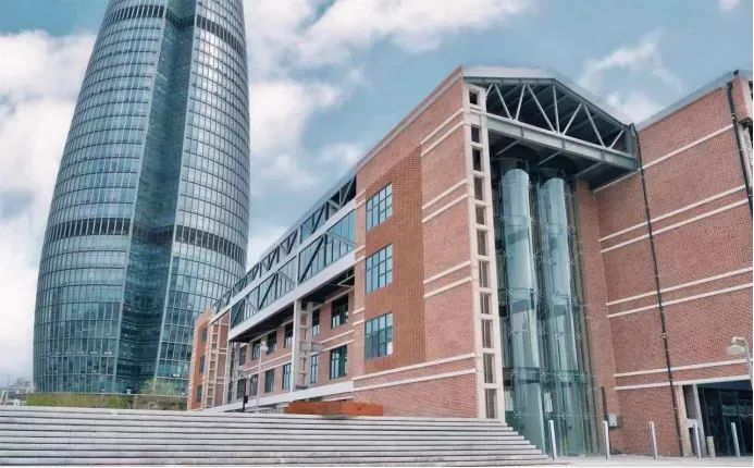 白色时装秀_2012白色时尚音乐节_白色时尚音乐节