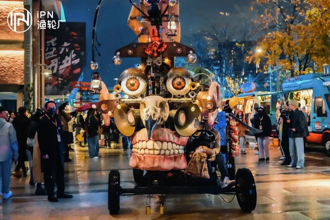 白色时尚音乐节_白色时装秀_2012白色时尚音乐节