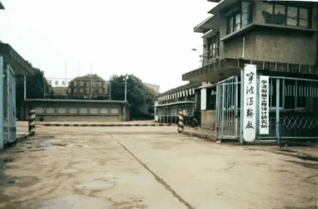 白色时尚音乐节_白色时装秀_2012白色时尚音乐节