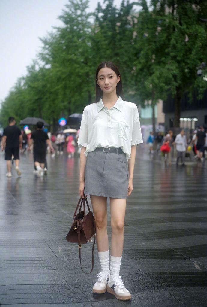 时尚街拍-时尚街拍(图6) 时尚街拍_时尚街拍_时尚街拍