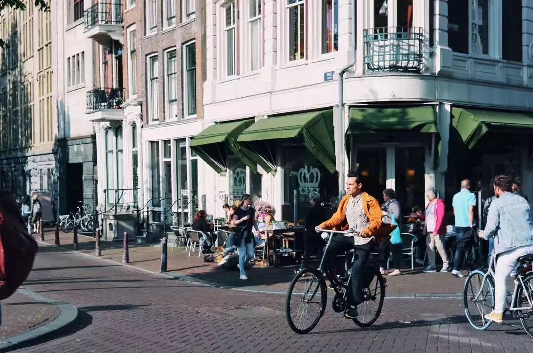 斯特拉斯堡旅游攻略-攻略旅游斯特拉斯堡的路线(图21) 斯特拉斯堡旅游_攻略旅游斯特拉斯堡的路线_斯特拉斯堡旅游攻略