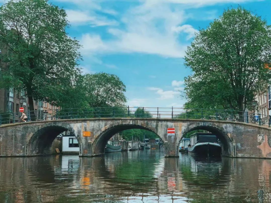 斯特拉斯堡旅游攻略-攻略旅游斯特拉斯堡的路线(图9) 攻略旅游斯特拉斯堡的路线_斯特拉斯堡旅游攻略_斯特拉斯堡旅游