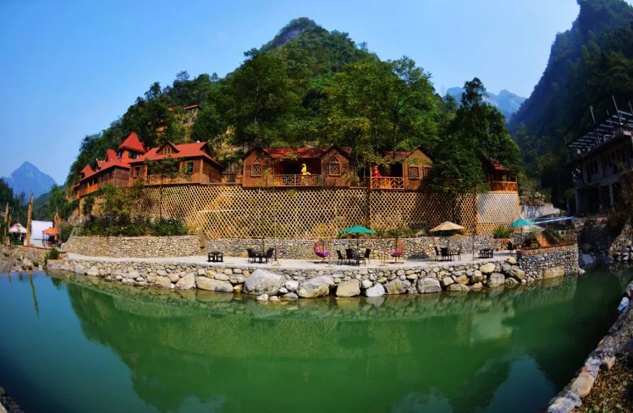 张家界攻略景区旅游路线_张家界攻略必去景点_张家界景区旅游攻略