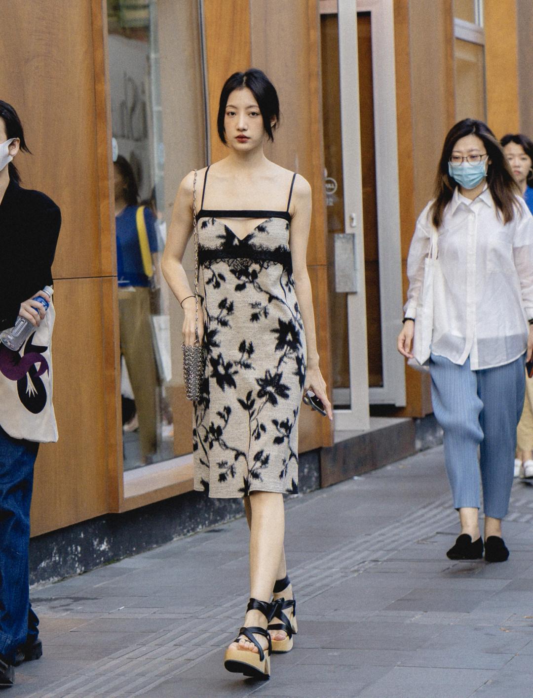 时尚街拍_时尚街拍_时尚街拍