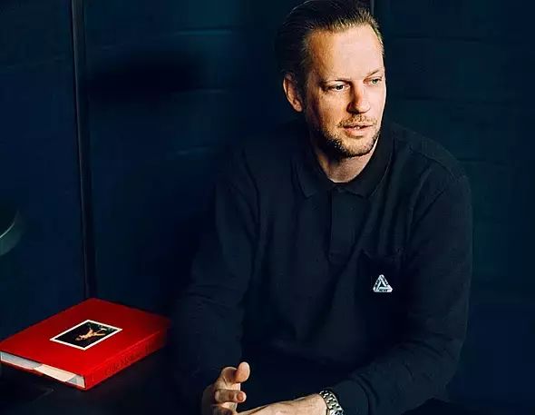 男装杂志时尚电子版下载_时尚男装电子杂志_男装时尚杂志app