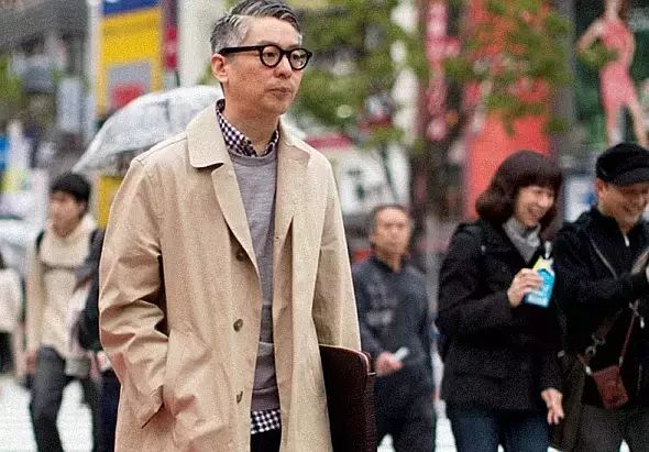 时尚男装电子杂志_男装时尚杂志app_男装杂志时尚电子版下载