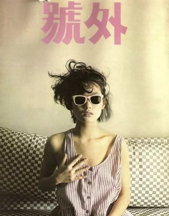 时尚男装电子杂志_男装杂志时尚电子版下载_男装时尚杂志app