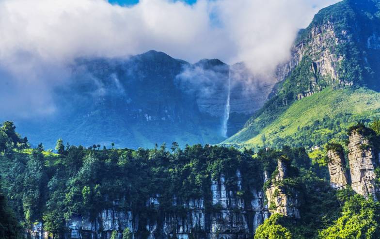 重庆金佛山的佛_重庆金佛山避暑游_重庆金佛山旅游攻略