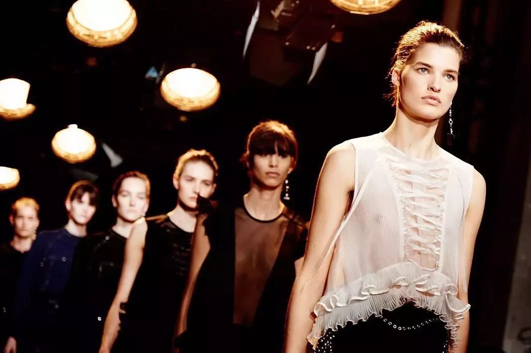 时尚买手微博-时尚买手什么意思(图17) 时尚买手什么意思_时尚买手实务_时尚买手微博