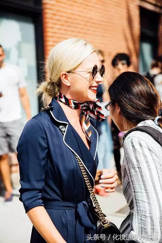 时尚丝巾品牌_时尚丝巾图片_丝巾时尚