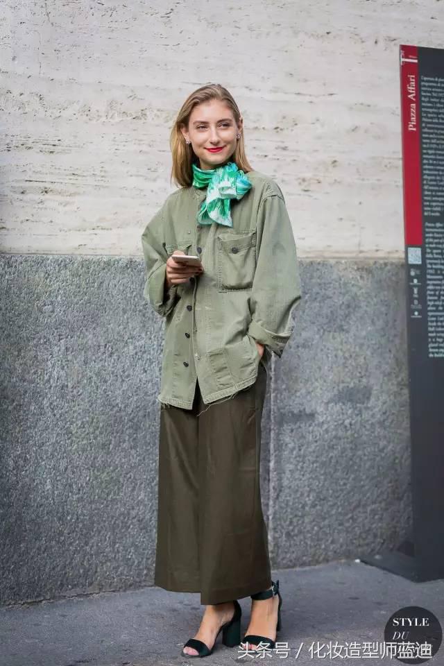 时尚丝巾品牌_丝巾时尚_时尚丝巾图片