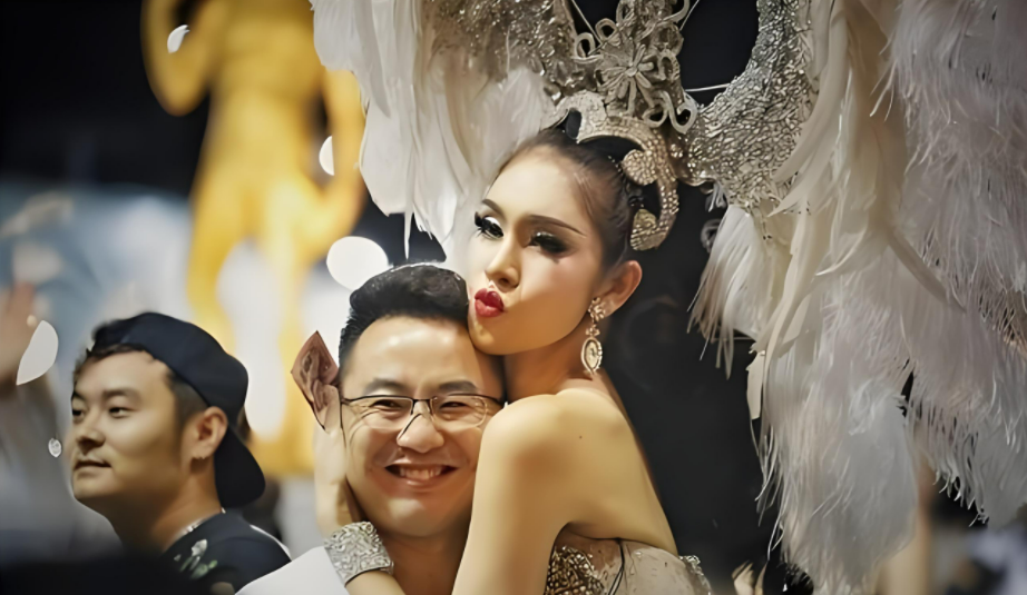 芭提雅网红景点_芭提雅夜景_芭提雅红灯区旅游攻略