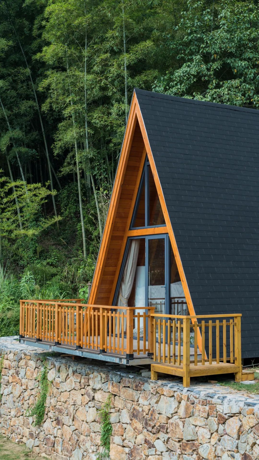 鞠婧祎红色嫁衣_新余仙女湖旅游攻略_lm13700是什么芯片