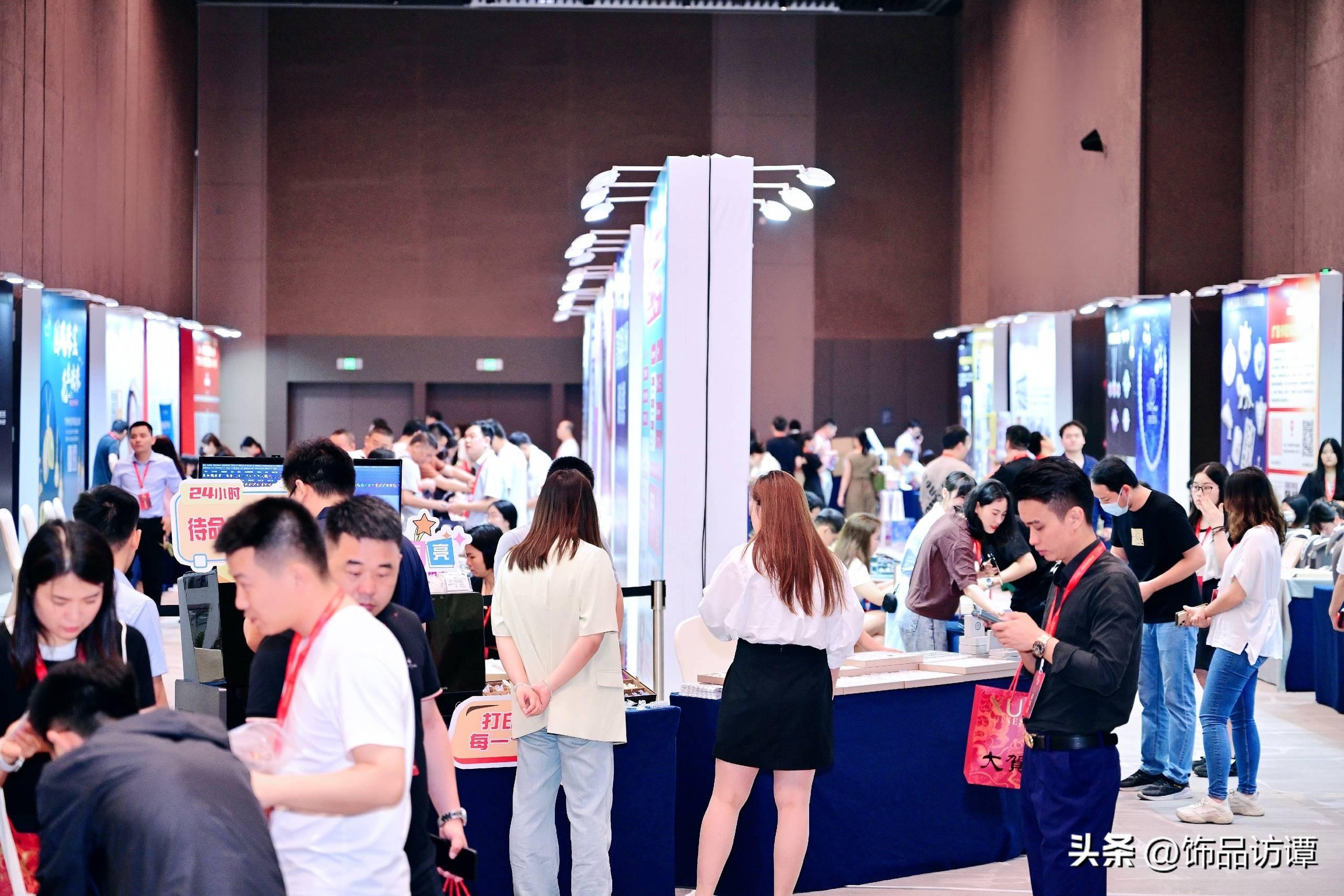 时尚首饰网-首饰时尚杂志(图9) 首饰时尚杂志_时尚首饰网_饰品首饰网